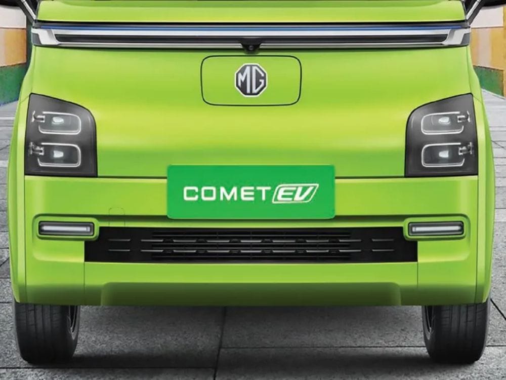 mg comet ev ground clearance being showed